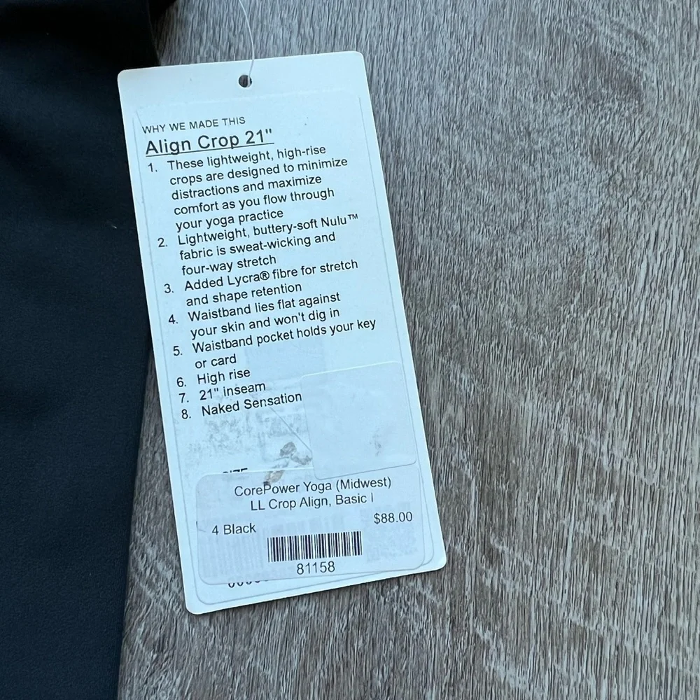Lululemon Align Crop in Black Size 4